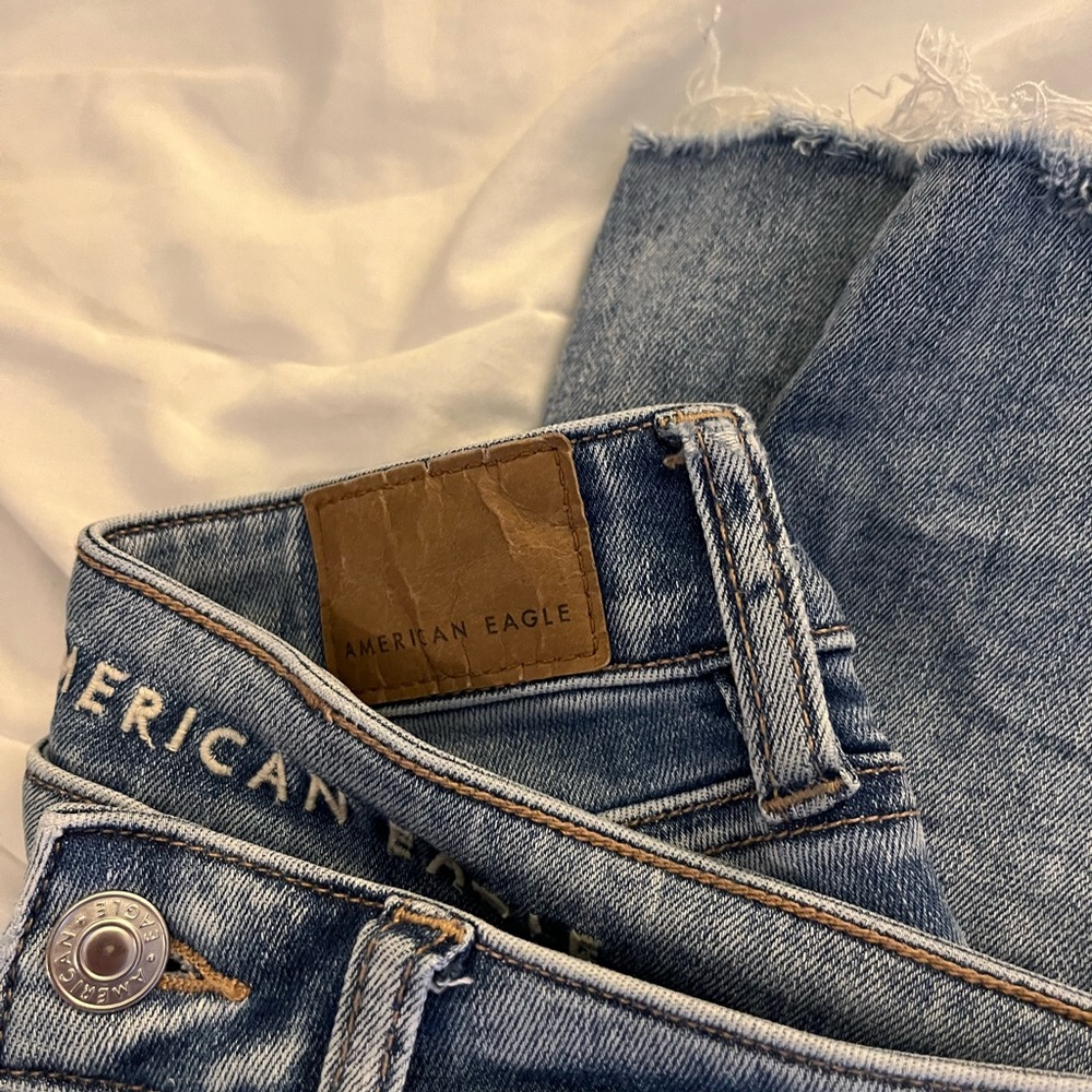 Flare American Eagle medium rise jeans